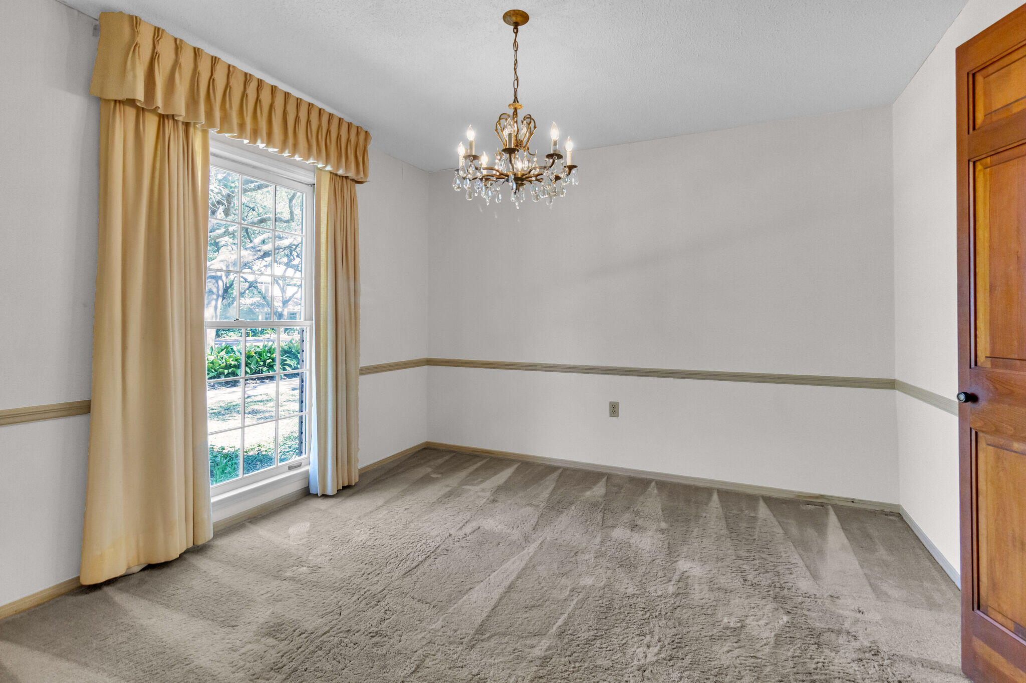 228 Mooney Road Northeast Fort Walton Beach, FL 32547 - Photo 8 of 47 aj2402211-2010
