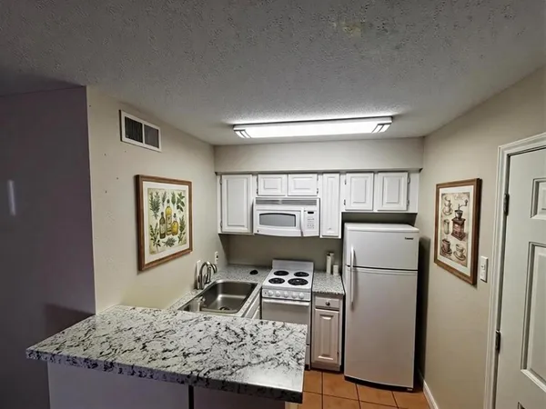 $95,000 | 2311 Balsam Drive, Unit H308, Arlington, TX 76006