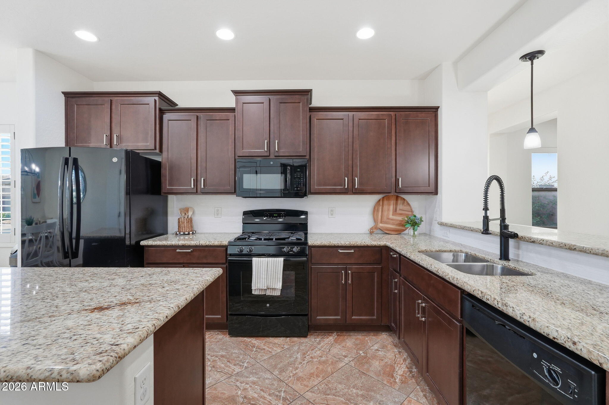 4444 East St John Road Phoenix, AZ 85032 - Photo 13 of 46 013_ListerPros
