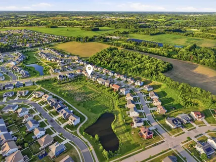$590,000 | 5326 North Peninsula Way, McFarland, WI 53558