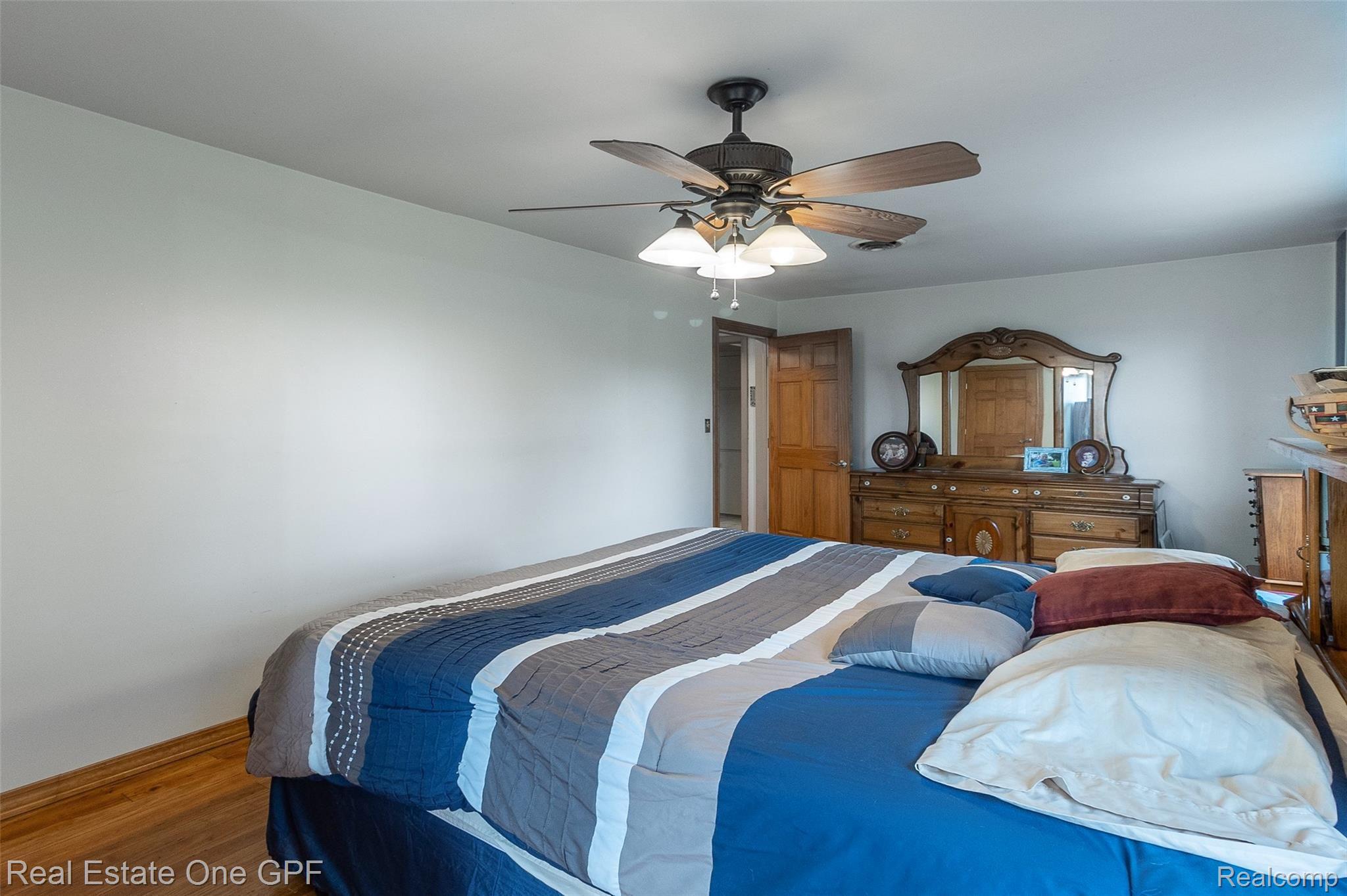 6765 North Road Fort Gratiot, MI 48059 - Photo 28 of 74 034.JPG