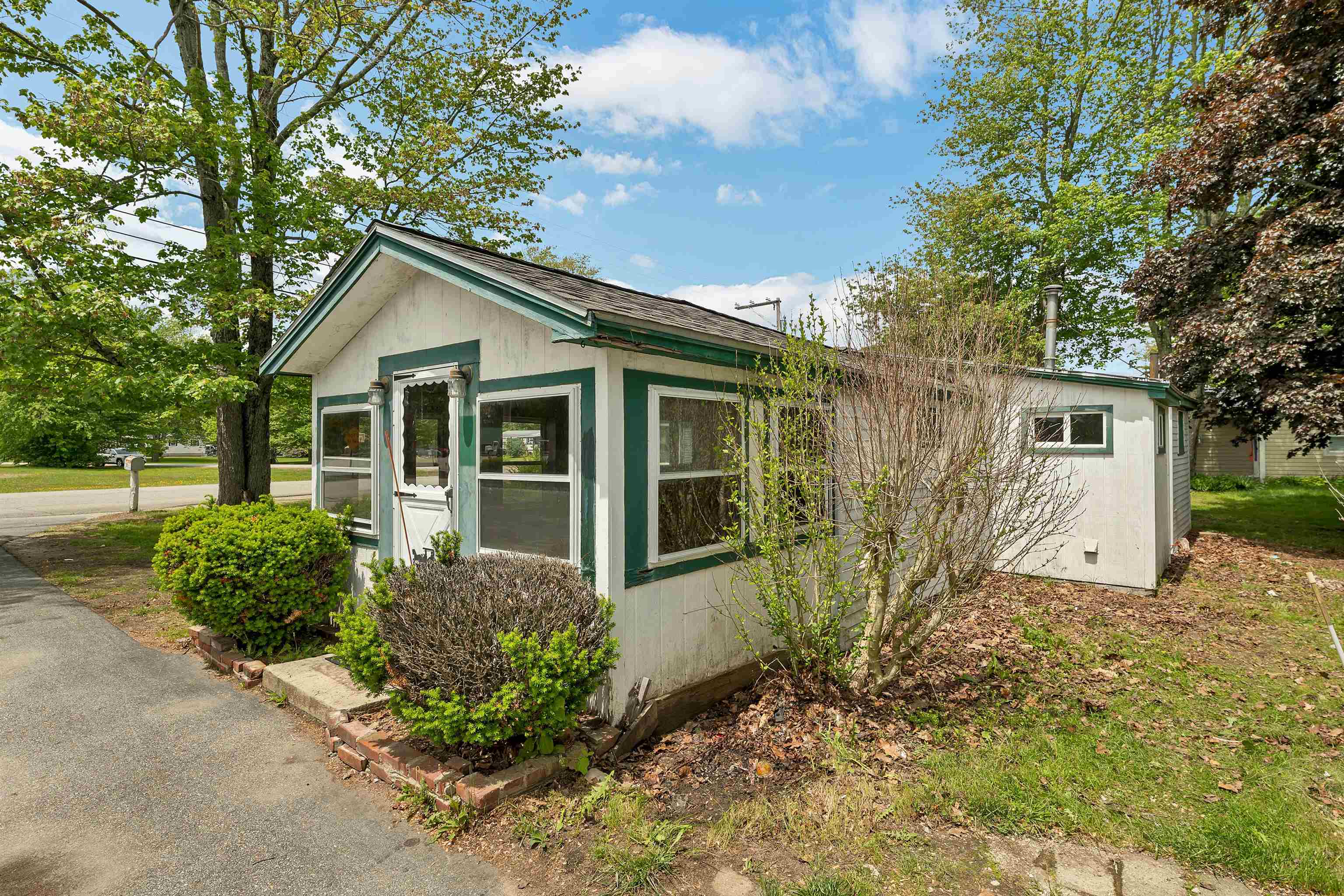 13 Elm Street Epping, NH 03042 - Photo 27 of 47