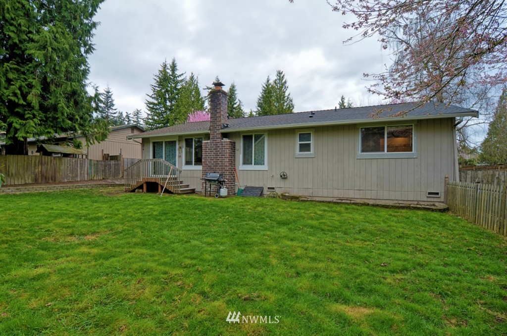 3208 164th Place Southeast Bothell, WA 98012 - Photo 14 of 15