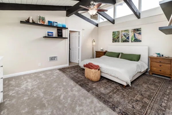 $715,000 | 2544 Navarra Drive, Unit 4, Carlsbad, CA 92009