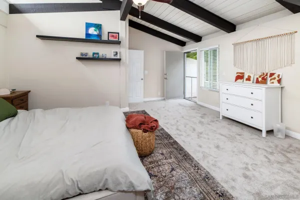$715,000 | 2544 Navarra Drive, Unit 4, Carlsbad, CA 92009