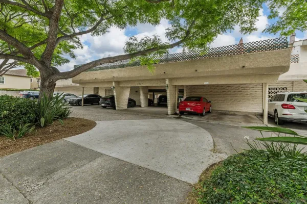 $715,000 | 2544 Navarra Drive, Unit 4, Carlsbad, CA 92009