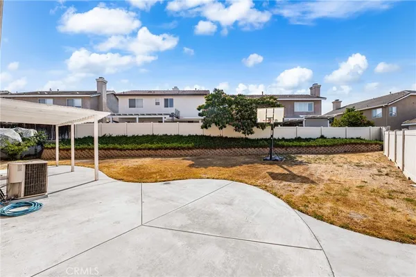 $779,000 | 909 Heron Drive, Corona, CA 92879
