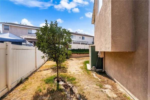 $779,000 | 909 Heron Drive, Corona, CA 92879