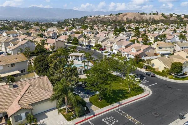 $779,000 | 909 Heron Drive, Corona, CA 92879