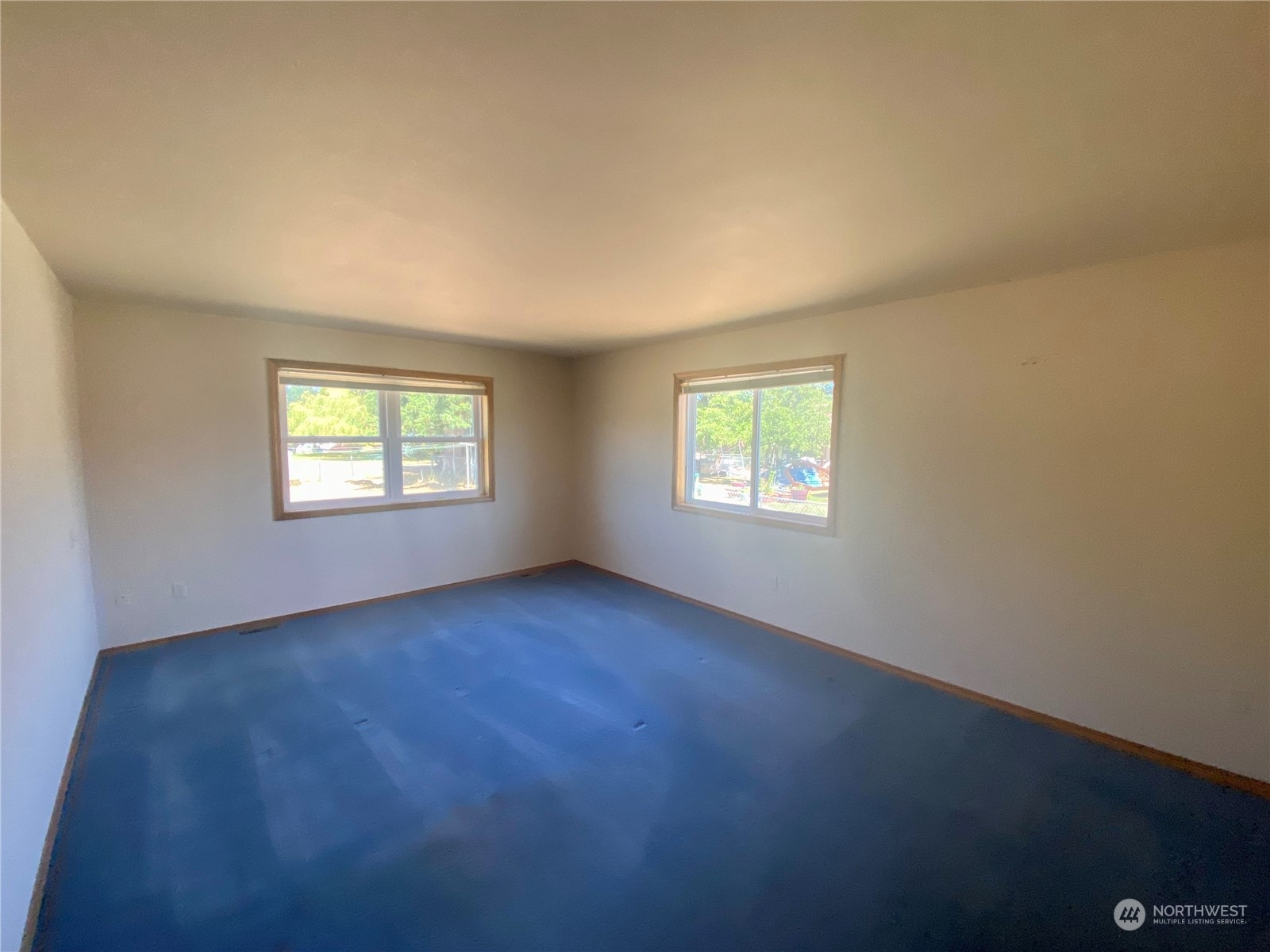 130 Cline Road Sequim, WA 98382 - Photo 27 of 35 an empty room with windows