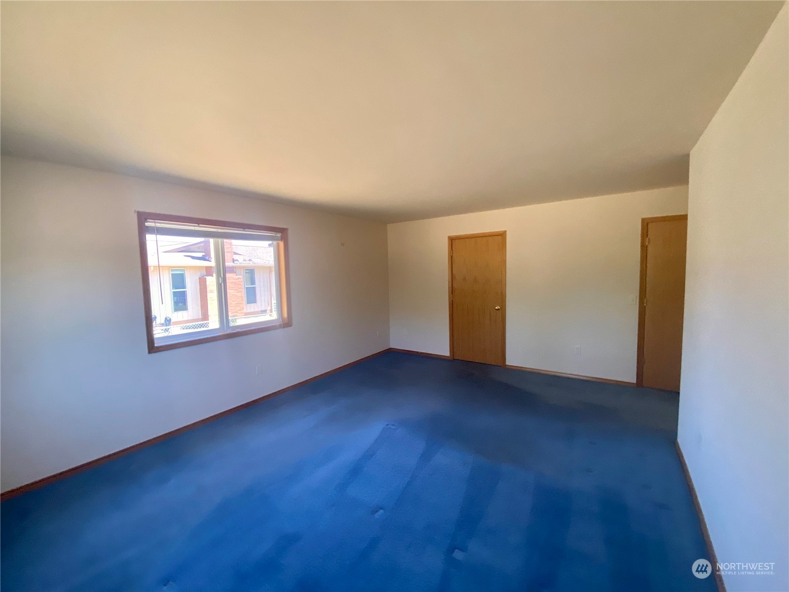 130 Cline Road Sequim, WA 98382 - Photo 28 of 35 an empty room with a empty space and window