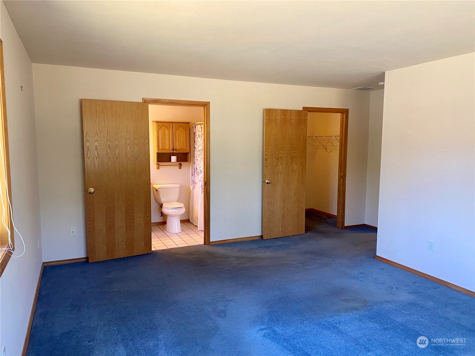 130 Cline Road Sequim, WA 98382 - Photo 29 of 35 a view of empty room with wooden floor