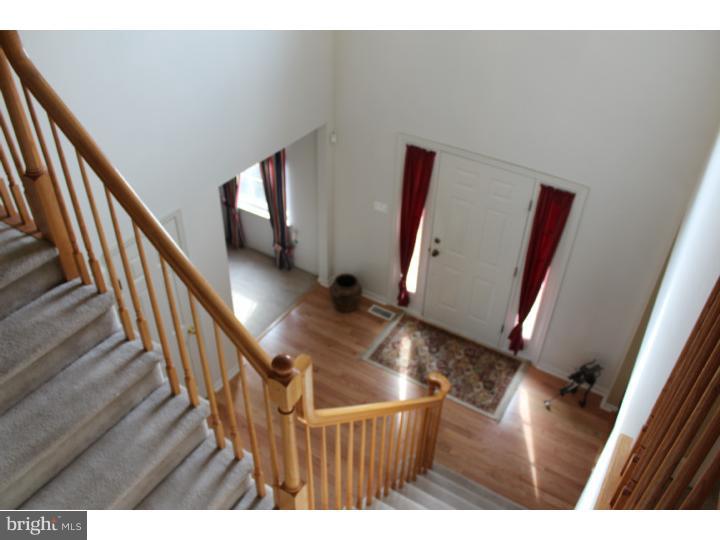 22 Wendover Road East Windsor, NJ 08520 - Photo 11 of 20 Foyer