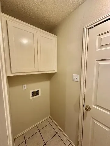 $1,200 | 222 Grover Avenue, Lubbock, TX 79416