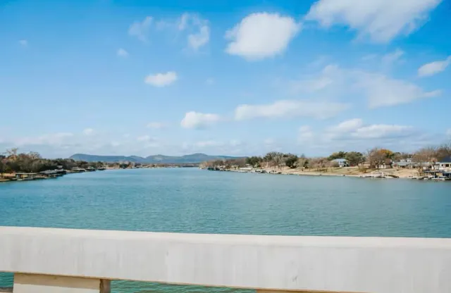 $2,250 | 2001 Cedar Park, Kingsland, TX 78639