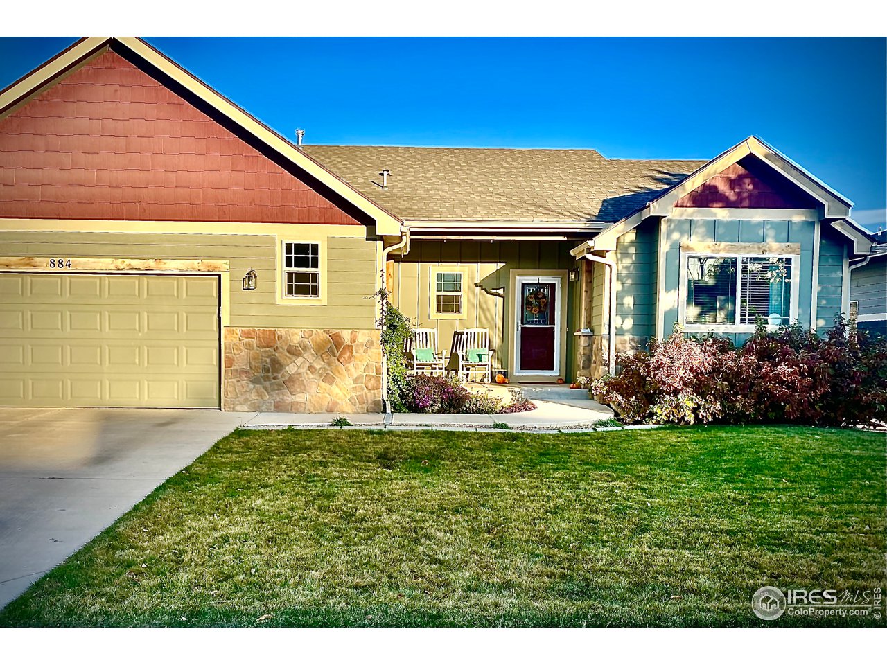 884 Cliffrose Way, Severance