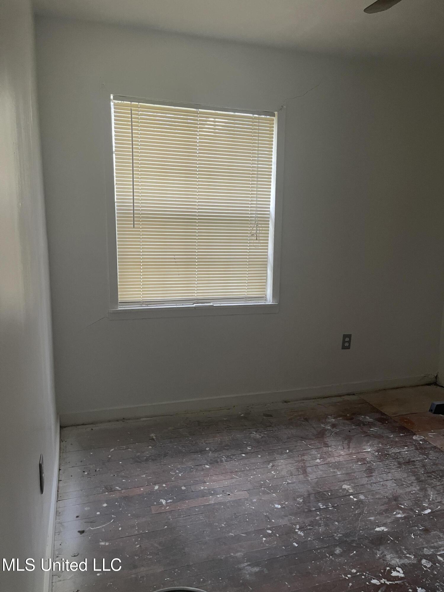 3853 Warner Avenue Jackson, MS 39213 - Photo 7 of 14 IMG_1459