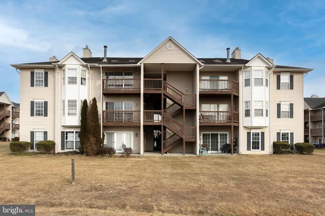 $219,000 | 92 Chinkapin Drive, Stephens City, VA 22655