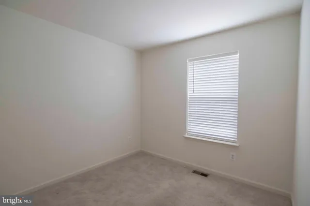 $219,000 | 92 Chinkapin Drive, Stephens City, VA 22655