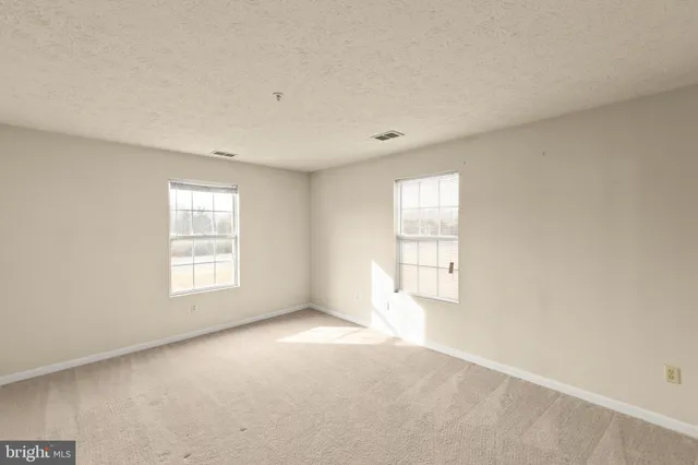 $219,000 | 92 Chinkapin Drive, Stephens City, VA 22655