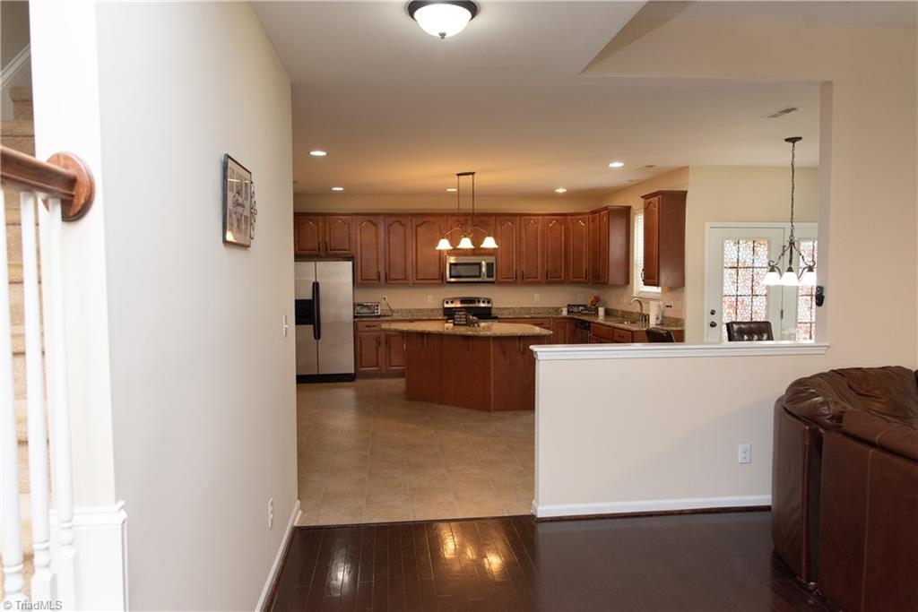 3036 Sycamore Point Trail High Point, NC 27265 - Photo 10 of 30