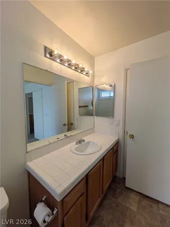 $2,050 | 2462 Cavern Cove Way, Las Vegas, NV 89156