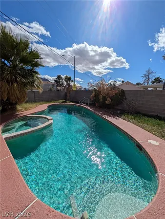 $2,050 | 2462 Cavern Cove Way, Las Vegas, NV 89156
