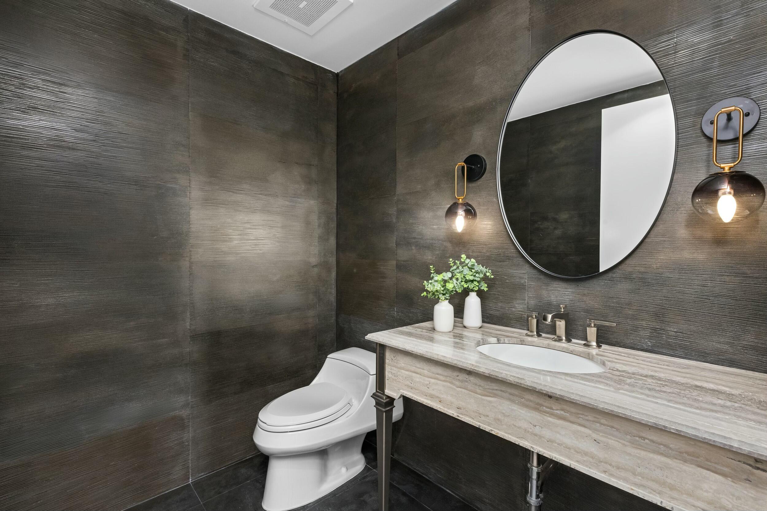 2500 South Ocean Boulevard, Unit 903 Boca Raton, FL 33432 - Photo 16 of 66 Powder room