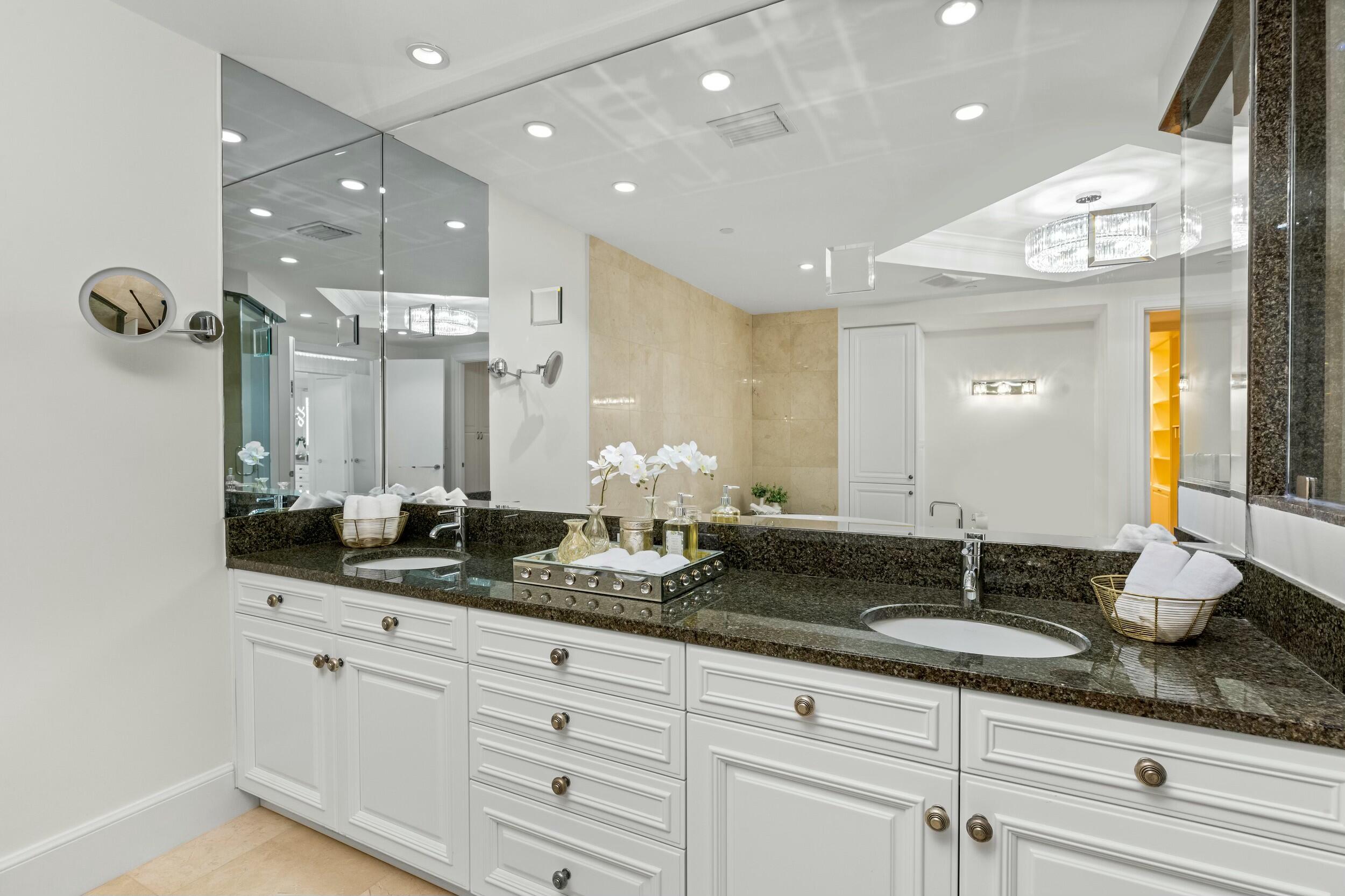 2500 South Ocean Boulevard, Unit 903 Boca Raton, FL 33432 - Photo 38 of 66 Primary bathroom