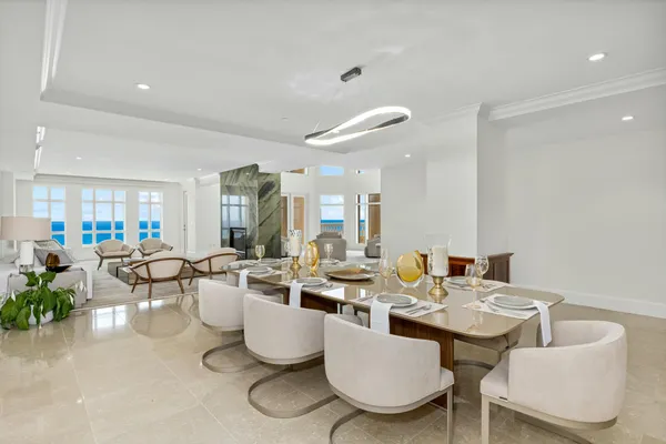 $10,500,000 | 2500 South Ocean Boulevard, Unit 903, Boca Raton, FL 33432