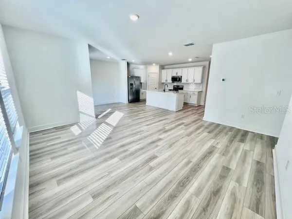 $2,300 | 1497 Laredo Avenue, Spring Hill, FL 34608