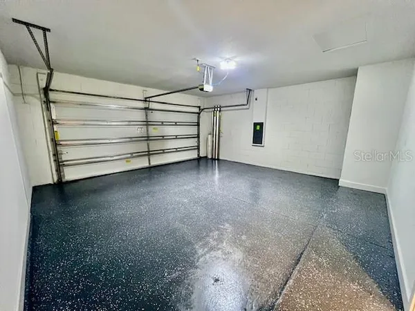 $2,300 | 1497 Laredo Avenue, Spring Hill, FL 34608