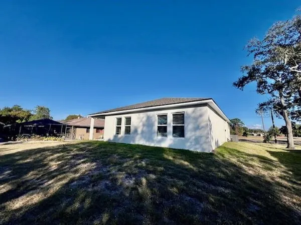 $2,300 | 1497 Laredo Avenue, Spring Hill, FL 34608