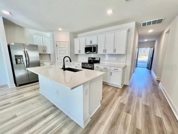 $2,300 | 1497 Laredo Avenue, Spring Hill, FL 34608