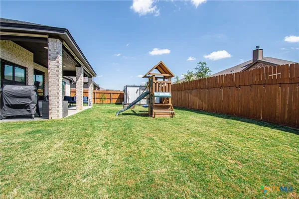 $400,000 | 603 Magnolia Drive, Troy, TX 76579