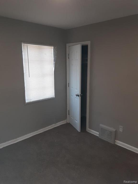 6386 Evergreen Road Detroit, MI 48228 - Photo 5 of 13