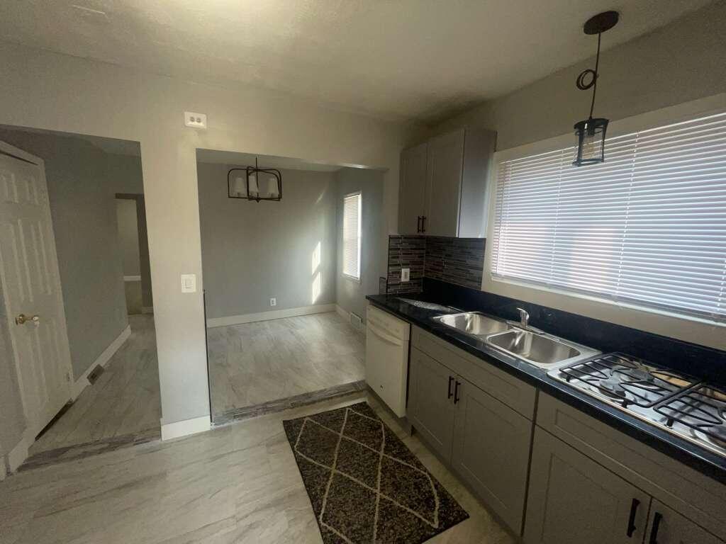 3158 Hickory Street Inkster, MI 48141 - Photo 16 of 19 PHOTO-2026-04-08-19-36-18