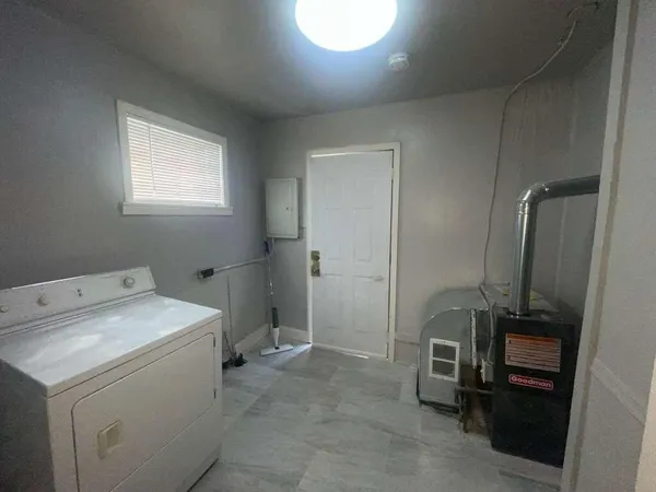 $104,900 | 3158 Hickory Street, Inkster, MI 48141