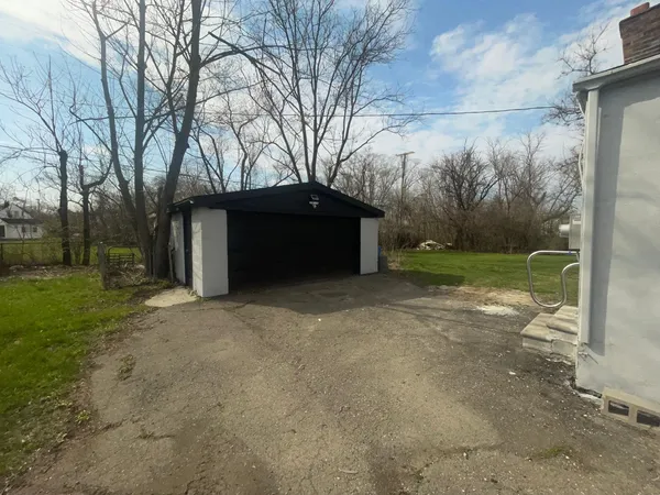 $104,900 | 3158 Hickory Street, Inkster, MI 48141