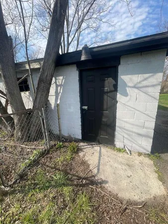 $104,900 | 3158 Hickory Street, Inkster, MI 48141