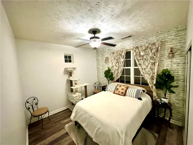 $1,975 | 968 Windcroft Circle Northwest, Acworth, GA 30101