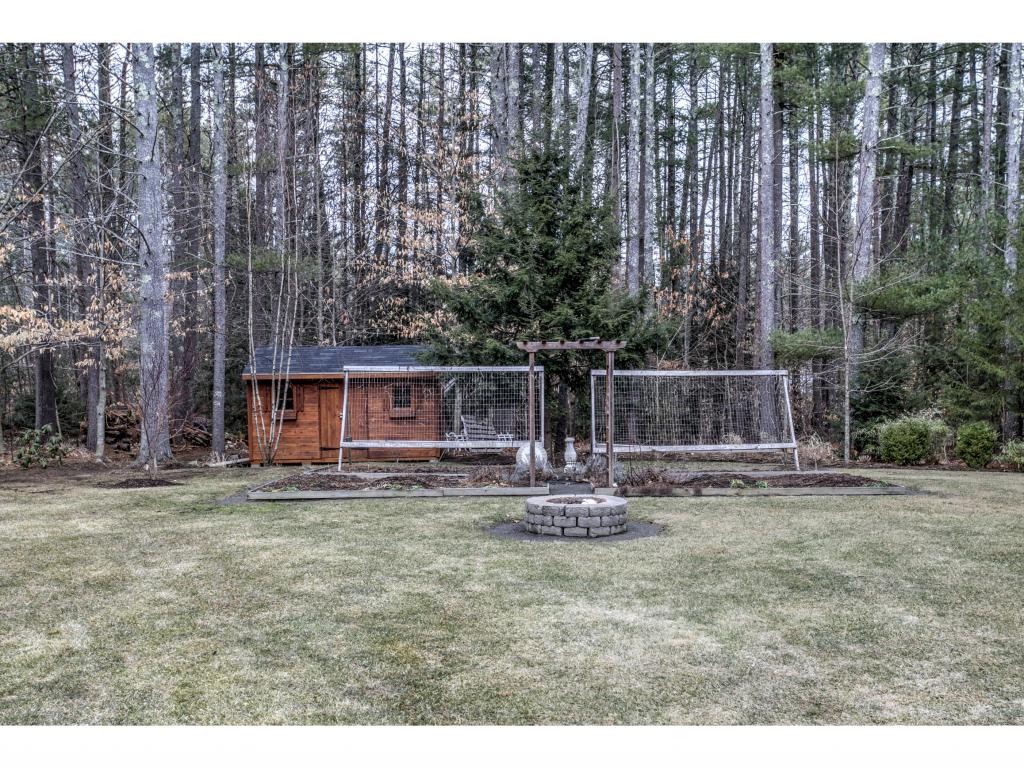 23 Fort Hill Road Nottingham, NH 03290 - Photo 31 of 35