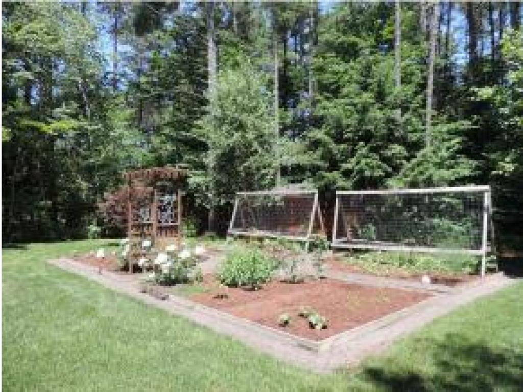 23 Fort Hill Road Nottingham, NH 03290 - Photo 33 of 35