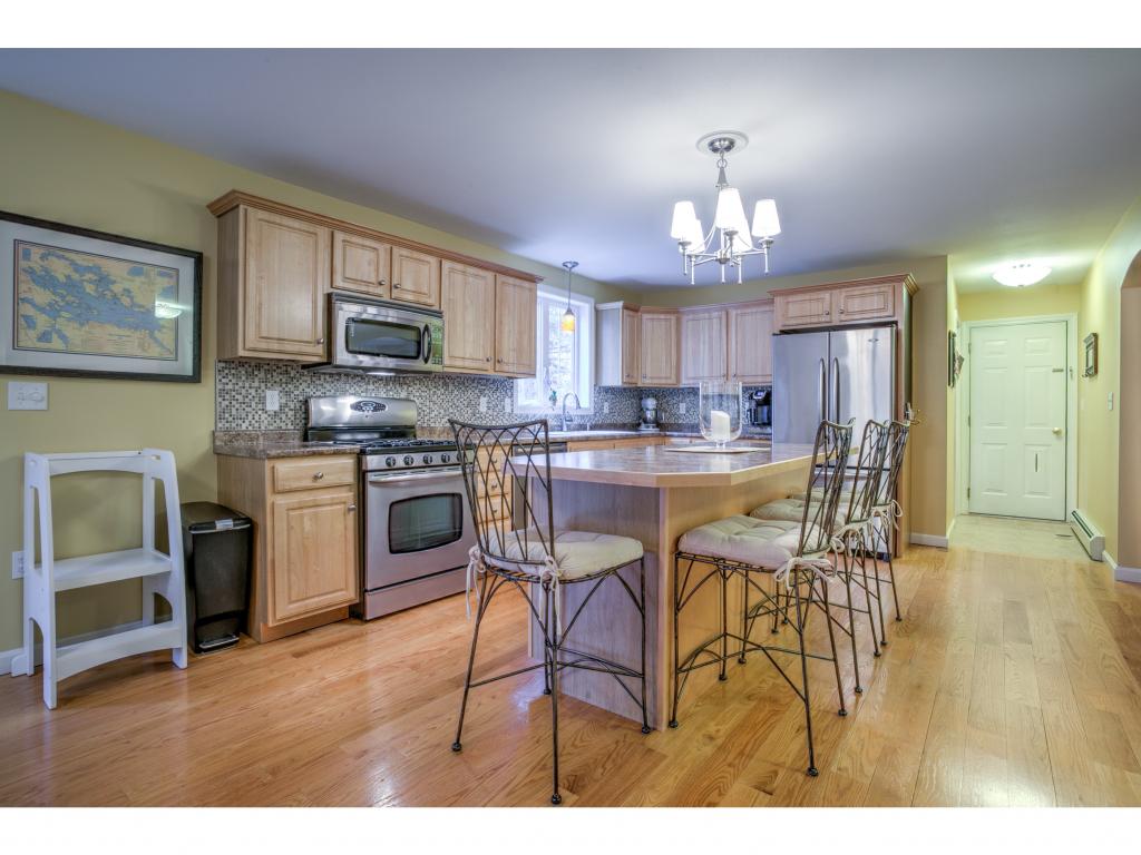 23 Fort Hill Road Nottingham, NH 03290 - Photo 6 of 35
