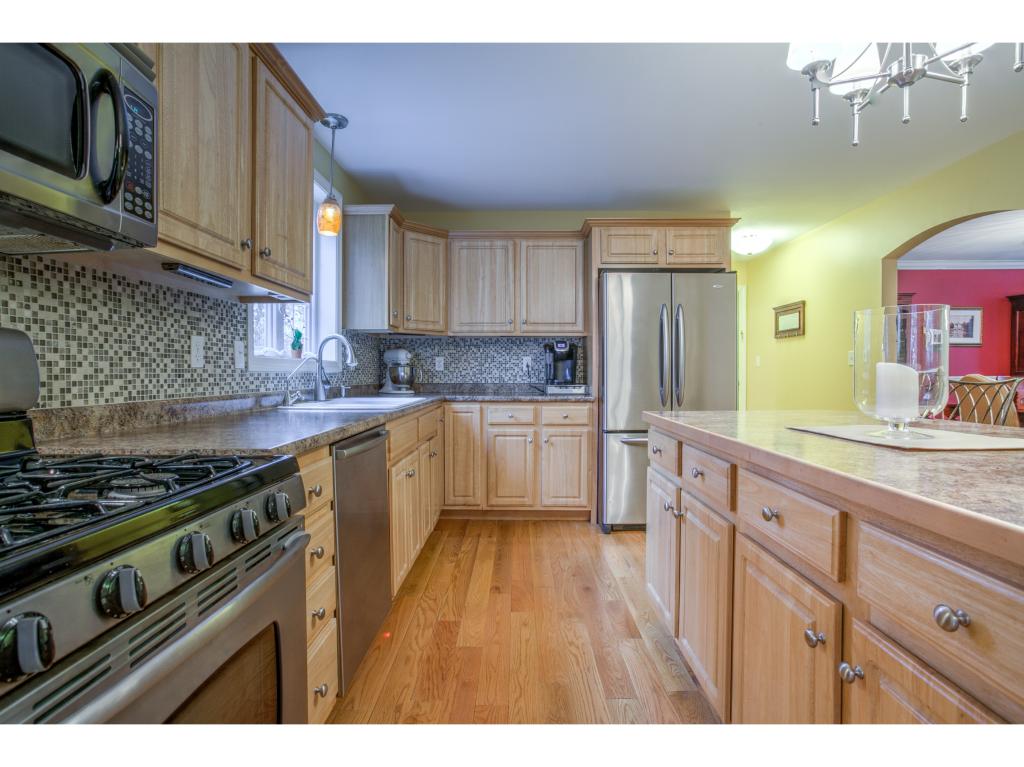 23 Fort Hill Road Nottingham, NH 03290 - Photo 7 of 35
