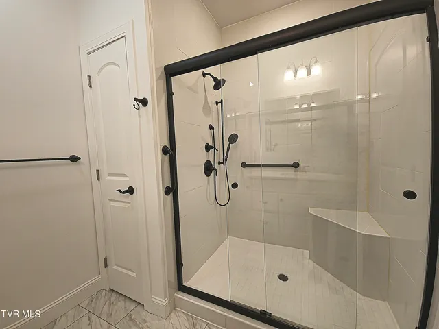 $459,900 | 1470 Hatterdale Farm Road, Blountville, TN 37617