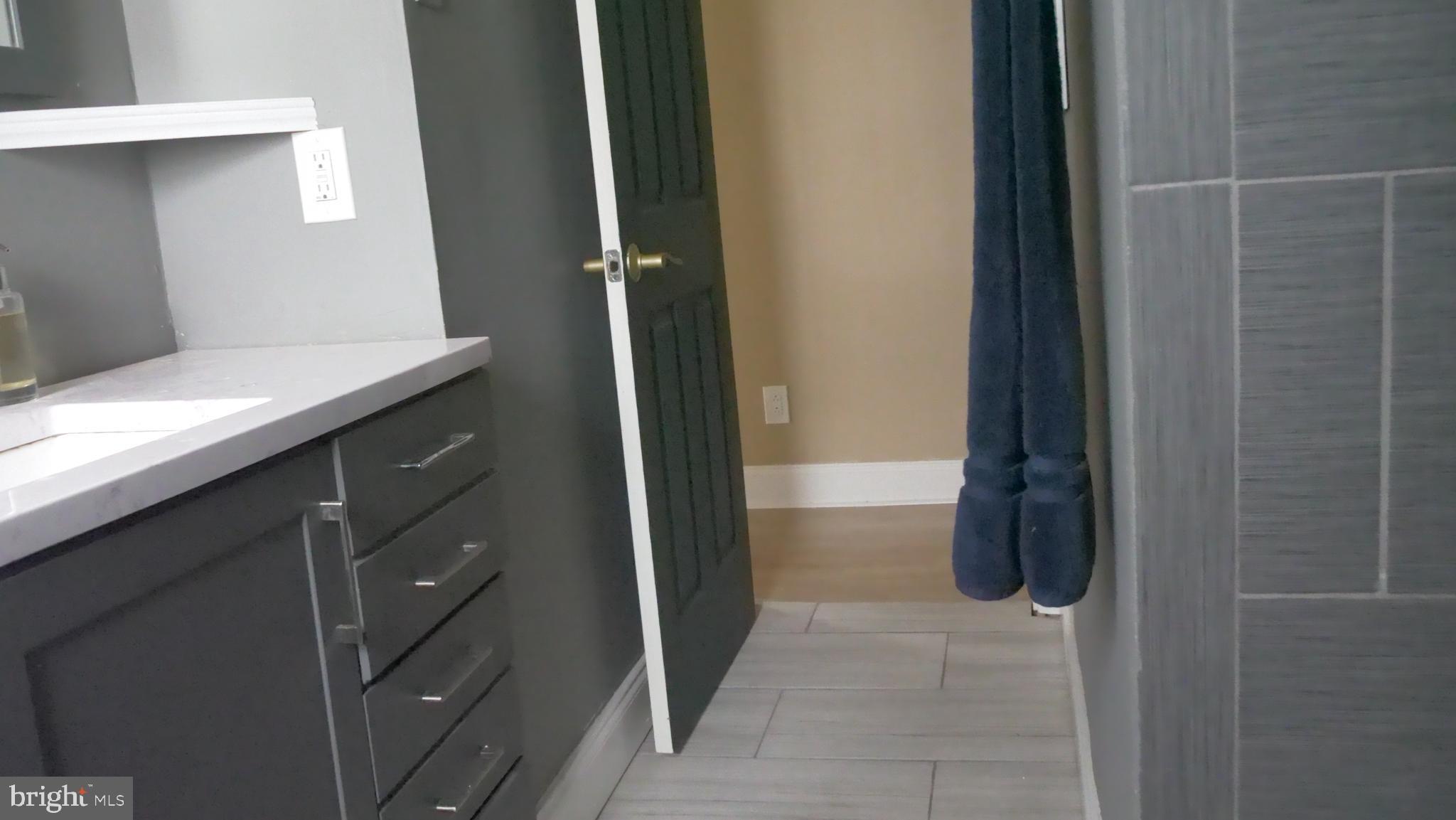 43 Langdon Road Burlington, NJ 08016 - Photo 12 of 38 Gallery Image 12