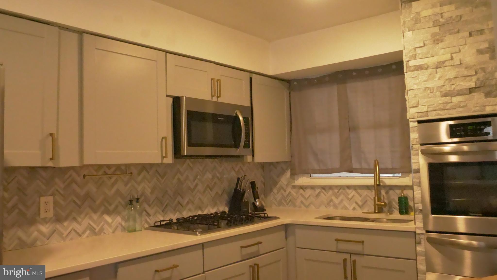 43 Langdon Road Burlington, NJ 08016 - Photo 19 of 38 Gallery Image 19