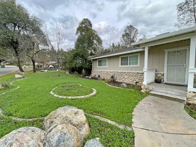 $2,600 | 768 Excelsior Road, Placerville, CA 95667