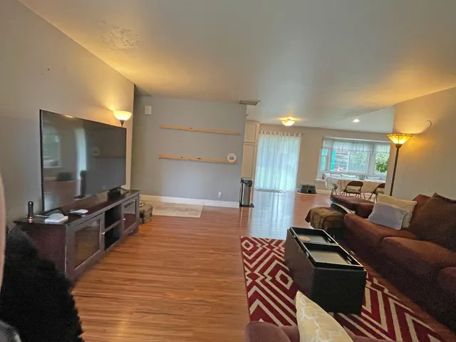 $2,600 | 768 Excelsior Road, Placerville, CA 95667